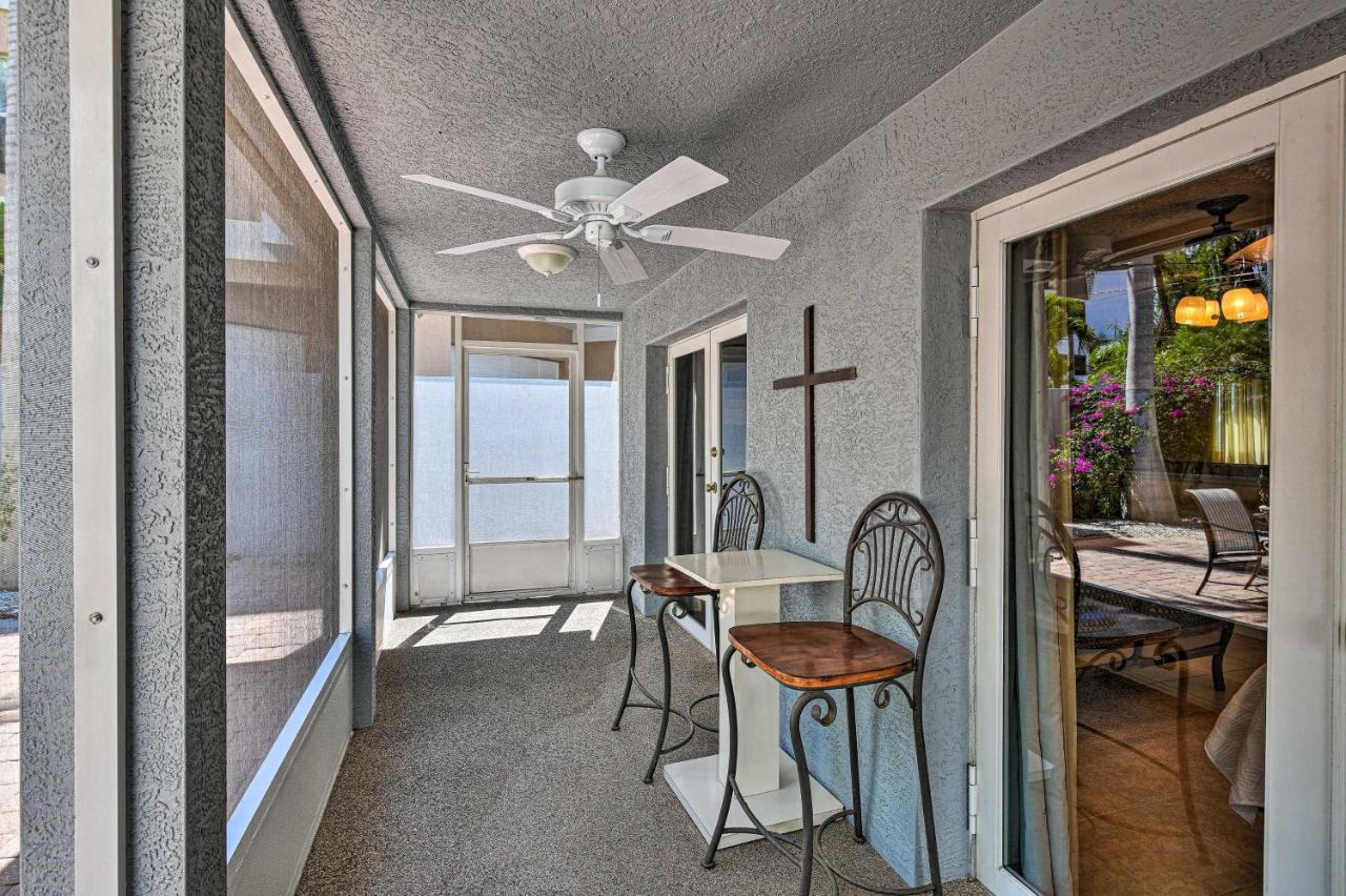 סרסוטה Lido Key Hideout With Patio And Yard And Walk To Beach! מראה חיצוני תמונה
